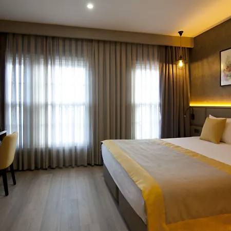 Hotel Seraglio & 3*